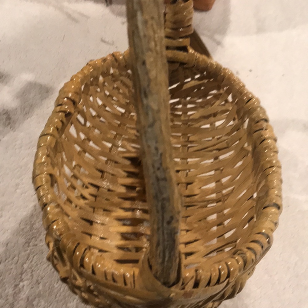 Baskets with Handles - Picture 16 of 16